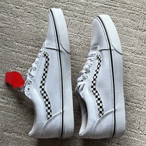 Vans Brand New Sz 10.5 us Mens